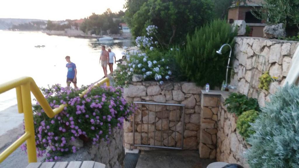 Apartman Mare Maslenica Buitenkant foto